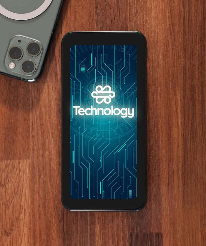 Full Color PowerGlow Illuminating 10,000 mA Wireless Power Bank - Black