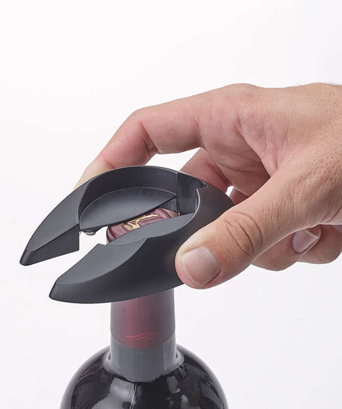 Electric Wine Opener - Black 5 Electric Wine Opener - Black
