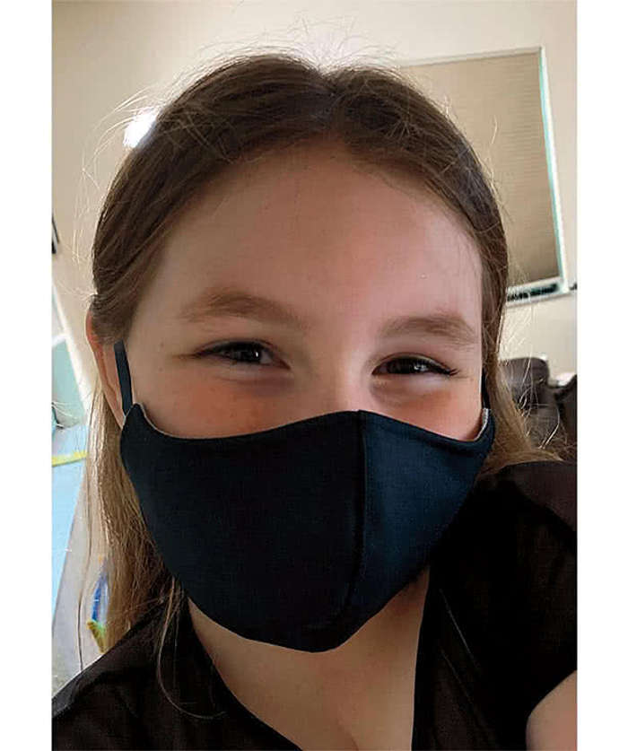 Comfy Youth Face Mask with Lanyard - Black